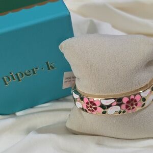 Piper K Floral Enamel Bangle Gold Tone Bracelet Pink Daisy NWT